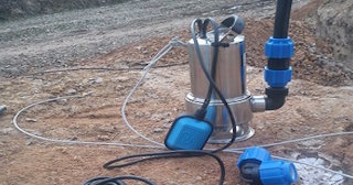 Установка дренажного насоса в Пензе - услуги от СантехДомПнз, расценки от 3066 рублей